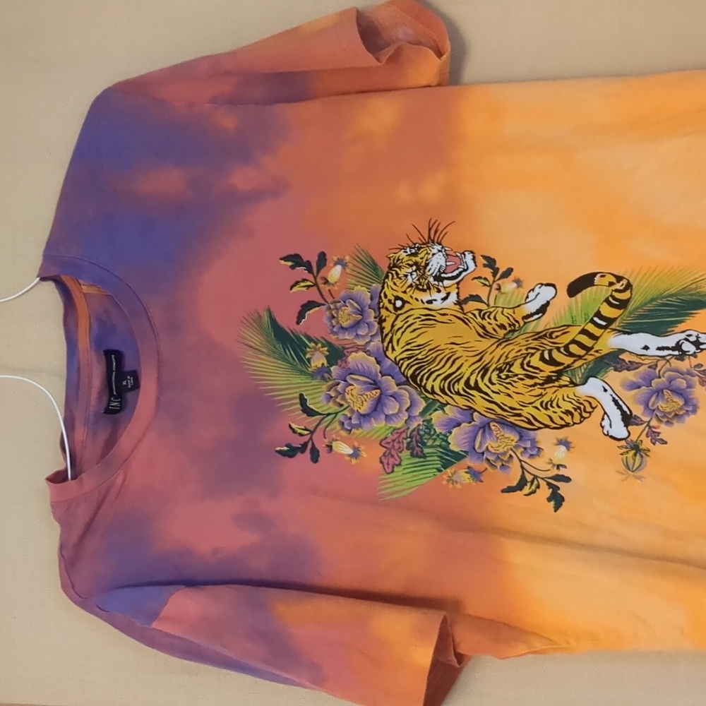 International Concepts Tiger With Flowers Jungle Tie Dye Shirt Size XL